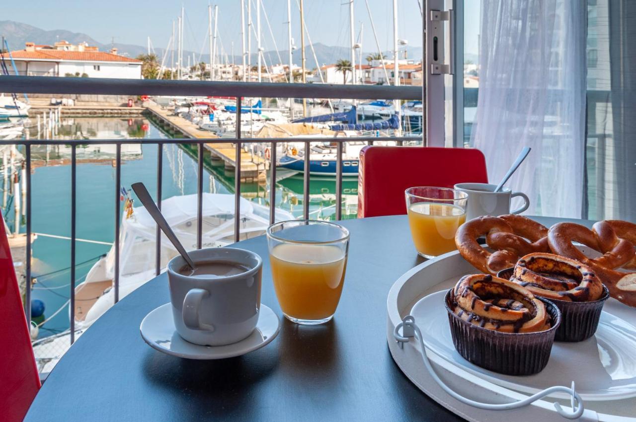 Estudio En 1ª Linea Con Vistas Al Puerto Deportivo By Insidehome Empuriabrava Ngoại thất bức ảnh