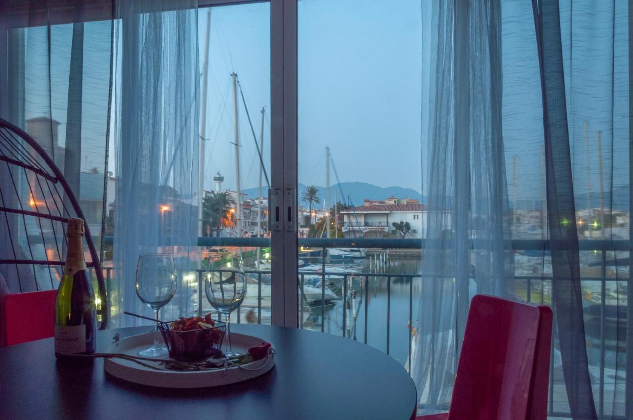 Estudio En 1ª Linea Con Vistas Al Puerto Deportivo By Insidehome Empuriabrava Ngoại thất bức ảnh